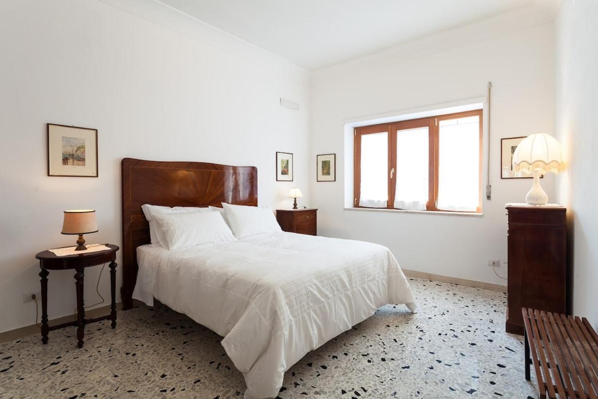 Casa Nina Lejlighed Sorrento Eksteriør billede