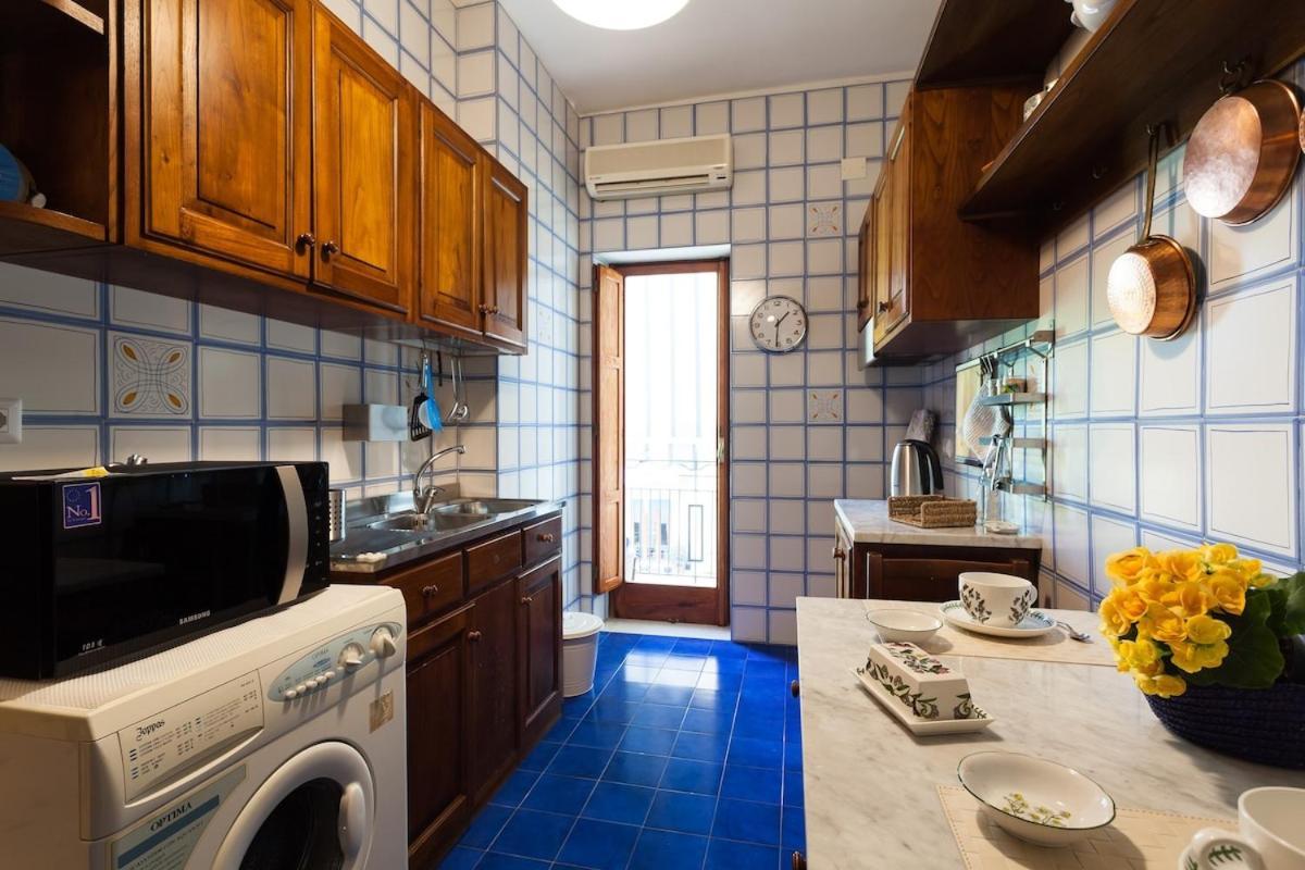 Casa Nina Lejlighed Sorrento Eksteriør billede